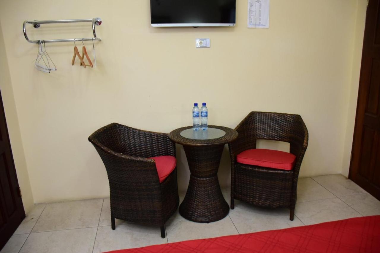 Bella Sombra Guest House Downtown Belize City Exterior photo